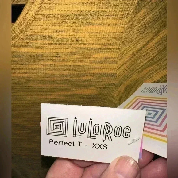 Lularoe XXS mustard & black micro stripe Perfect T . Cotton blend ribbed NWT - Picture 4 of 6